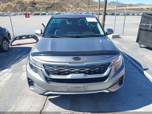 2021 KIA SELTOS S