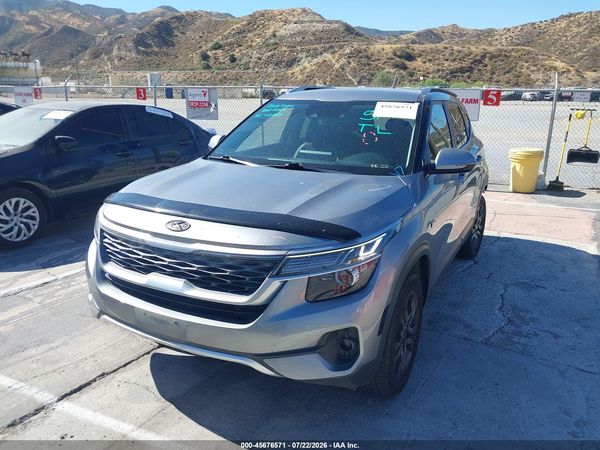 2021 KIA SELTOS S