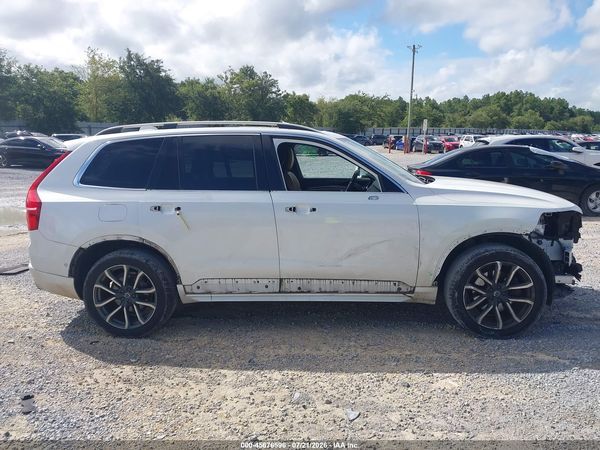 2018 VOLVO XC90 T6 MOMENTUM