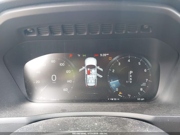 2018 VOLVO XC90 T6 MOMENTUM