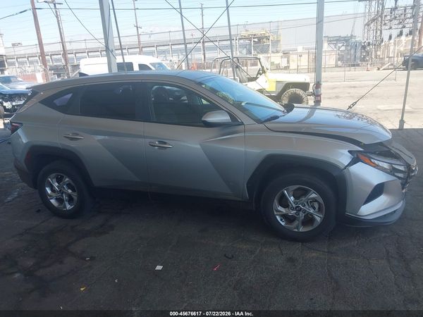 2023 HYUNDAI TUCSON SE