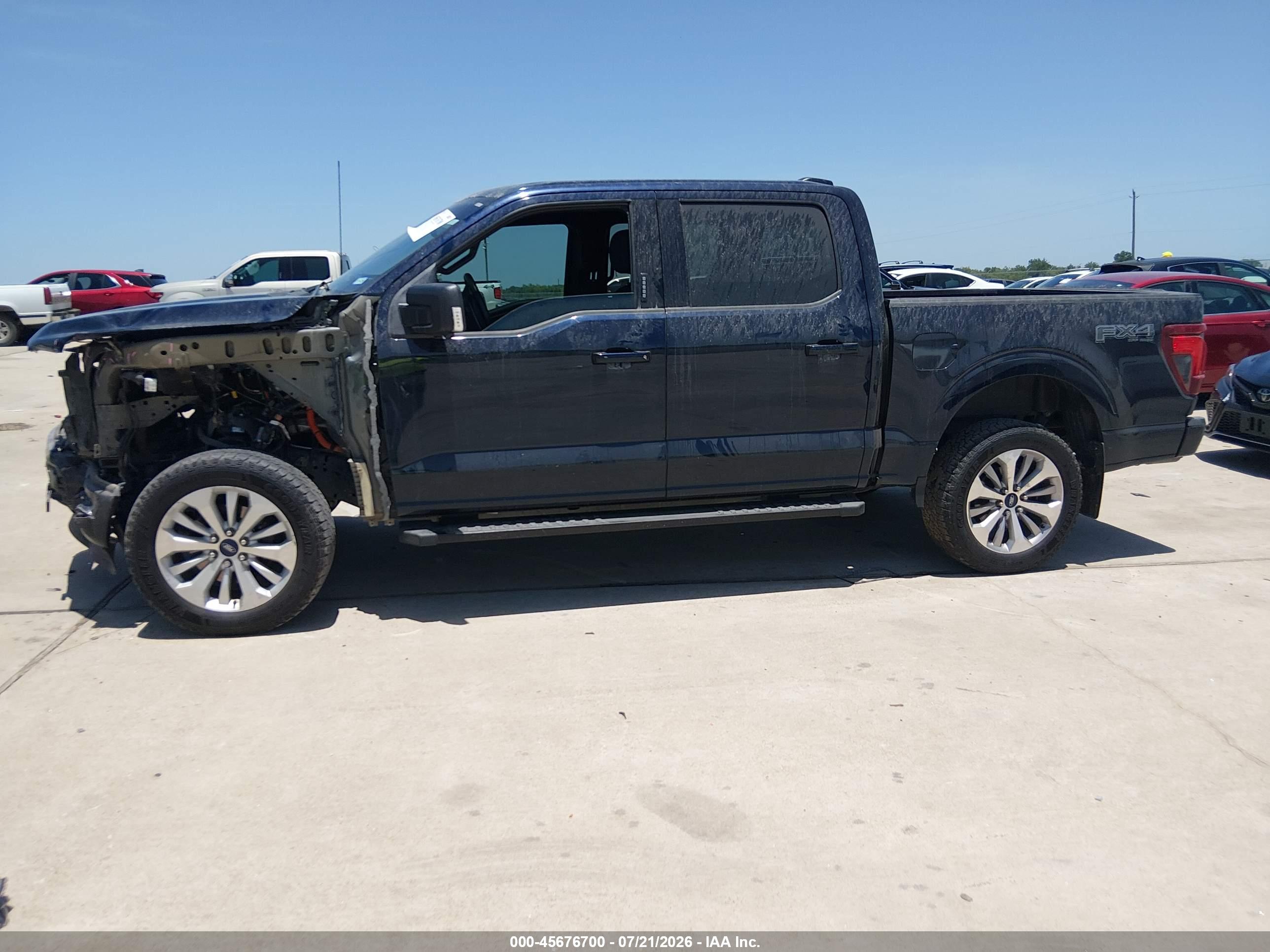 2024 FORD F-150 XLT