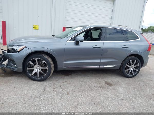 2021 VOLVO XC60