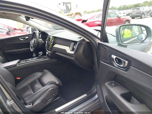 2021 VOLVO XC60 T5 INSCRIPTION