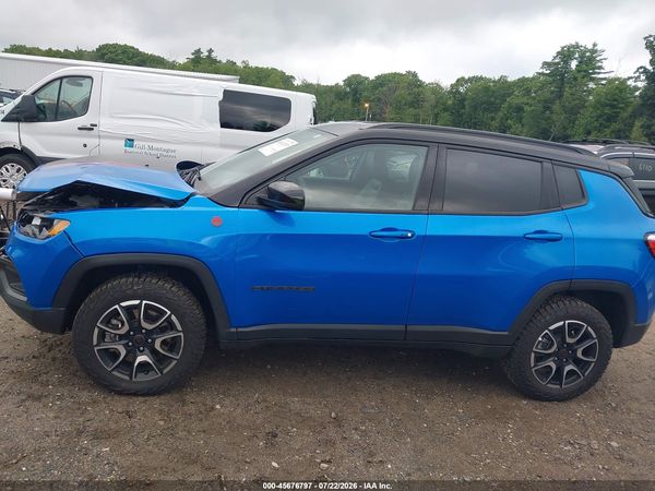 2025 JEEP COMPASS TRAILHAWK 4X4