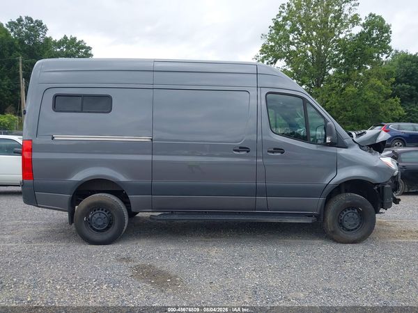2022 MERCEDES-BENZ SPRINTER 2500