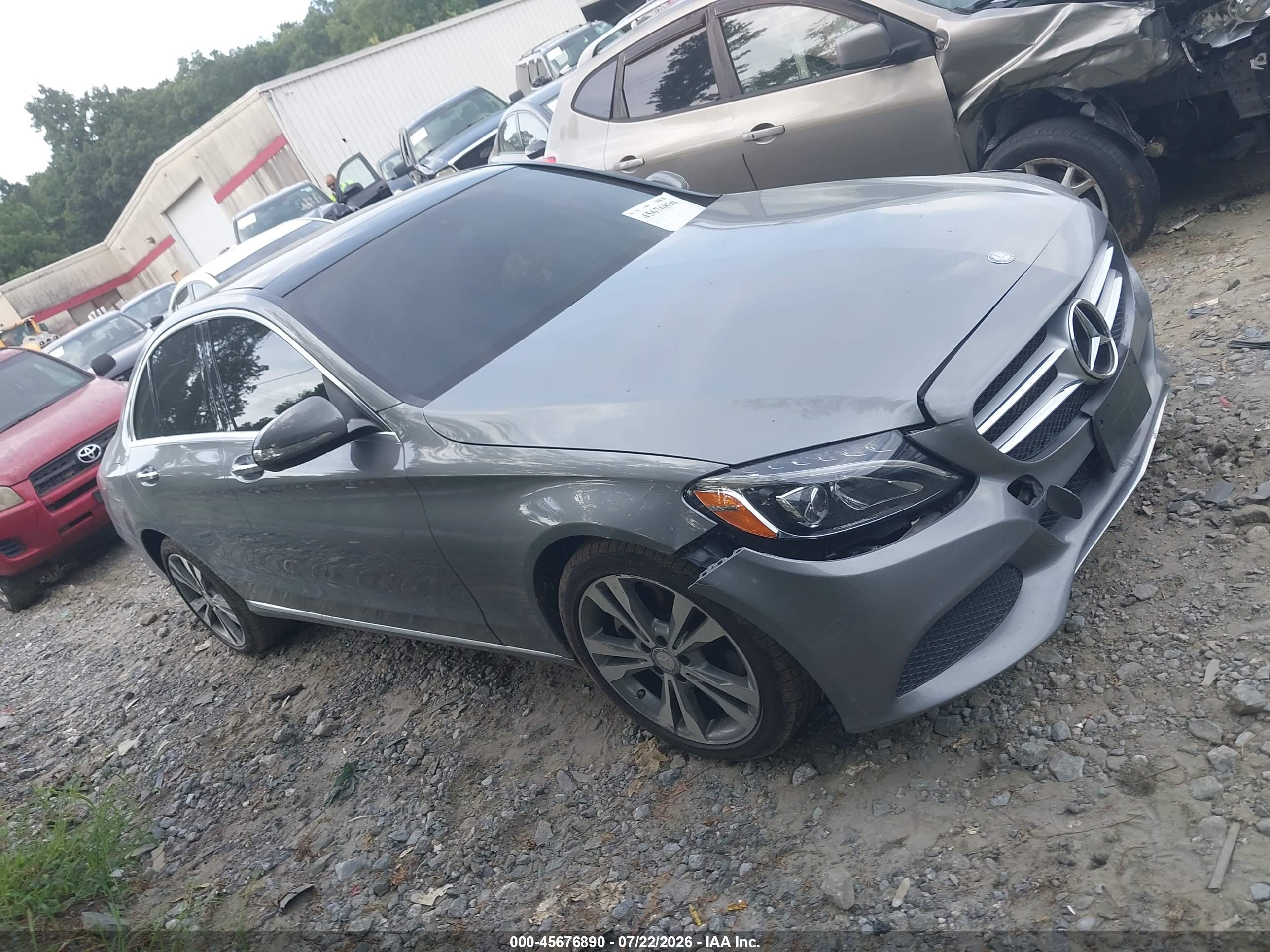 2015 MERCEDES-BENZ C 300 4MATIC
