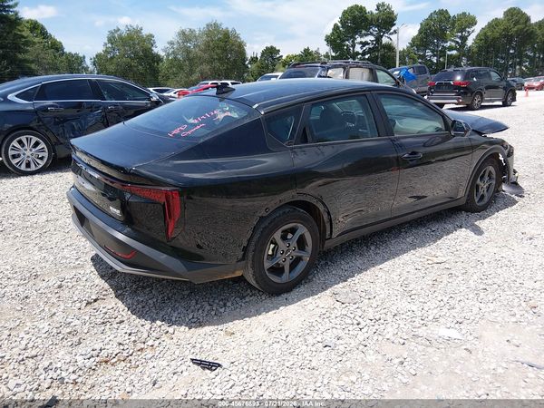 2025 KIA K4 LXS