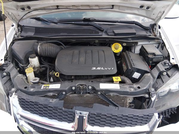 2017 DODGE GRAND CARAVAN GT — I10