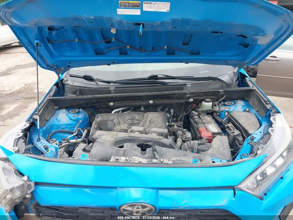 2019 TOYOTA RAV4 LE