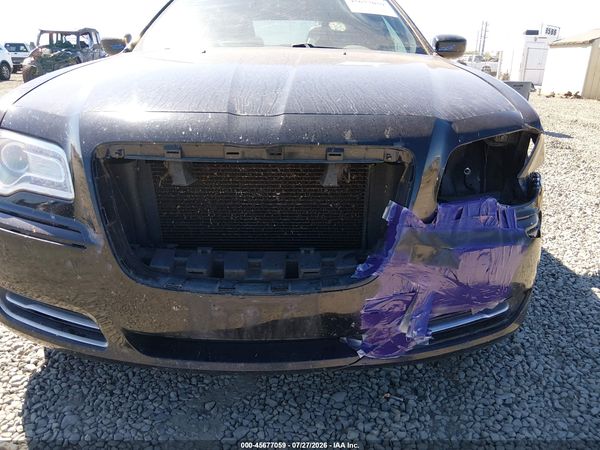 2012 CHRYSLER 300 Base/Limited — I6