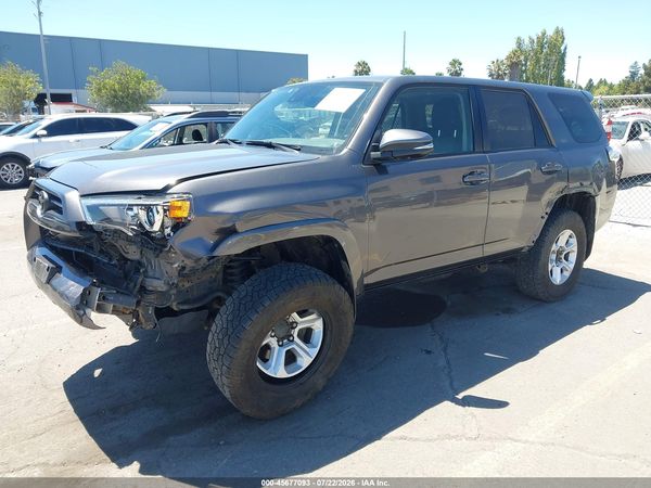 2022 TOYOTA 4RUNNER SR5 PREMIUM