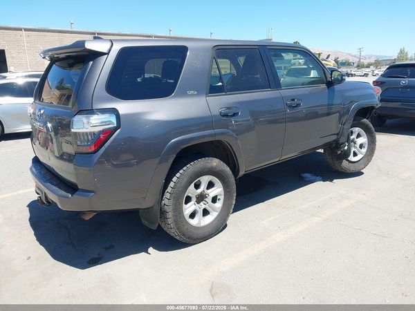 2022 TOYOTA 4RUNNER SR5 PREMIUM