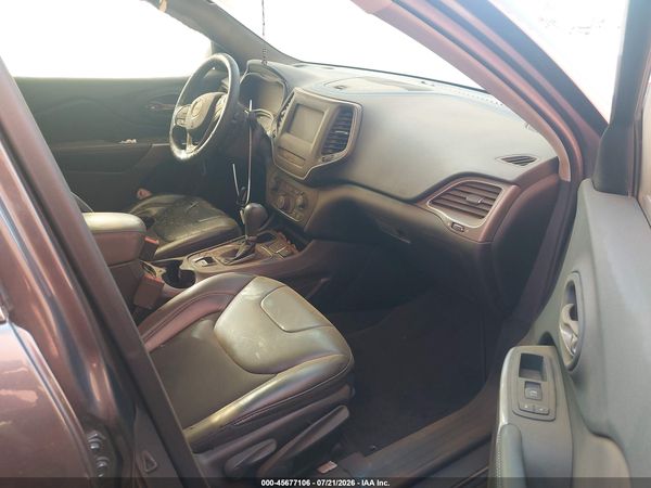 2019 JEEP CHEROKEE LATITUDE PLUS FWD