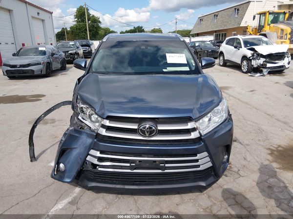 2019 TOYOTA HIGHLANDER XLE