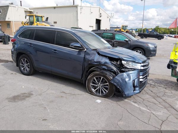 2019 TOYOTA HIGHLANDER XLE