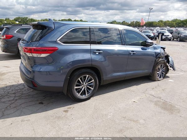 2019 TOYOTA HIGHLANDER XLE