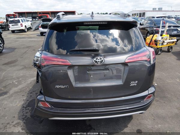 2016 TOYOTA RAV4 XLE