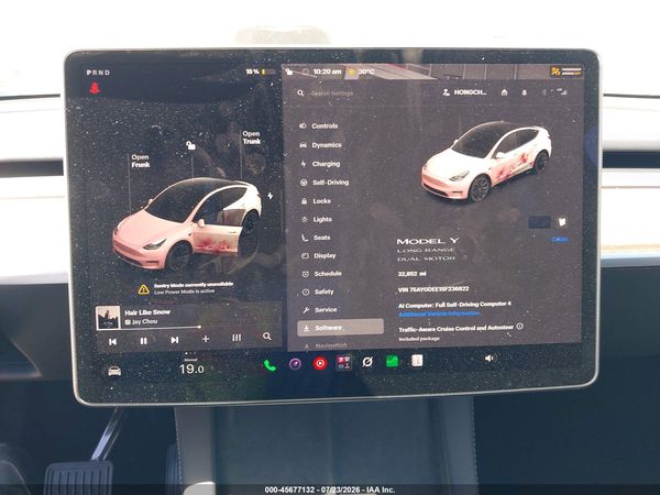 2025 TESLA MODEL Y
