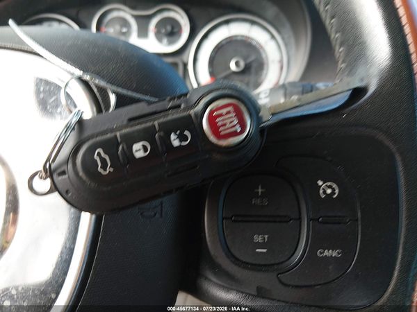 2015 FIAT 500L TREKKING — I11