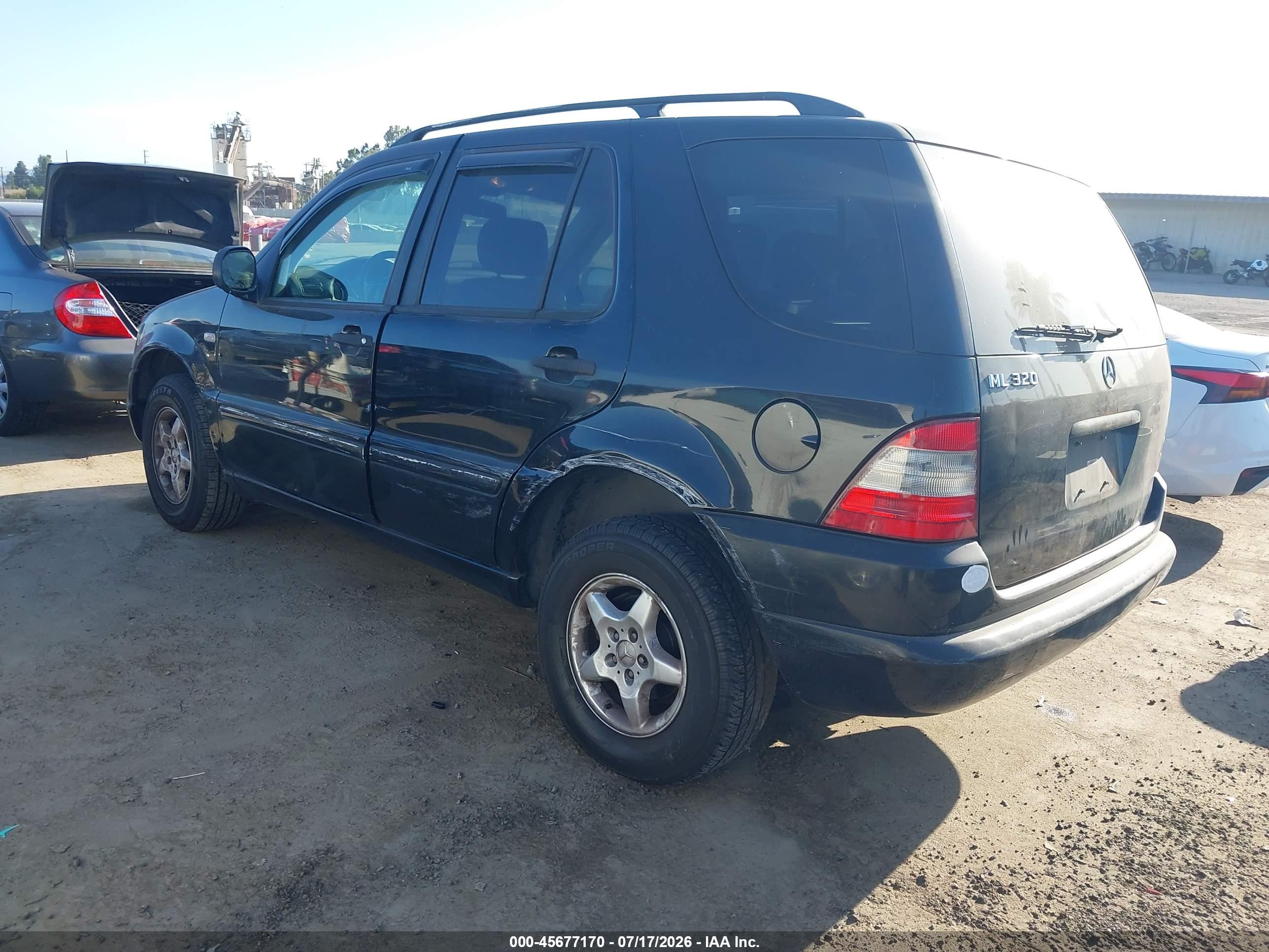 2000 MERCEDES-BENZ ML 320 ML320