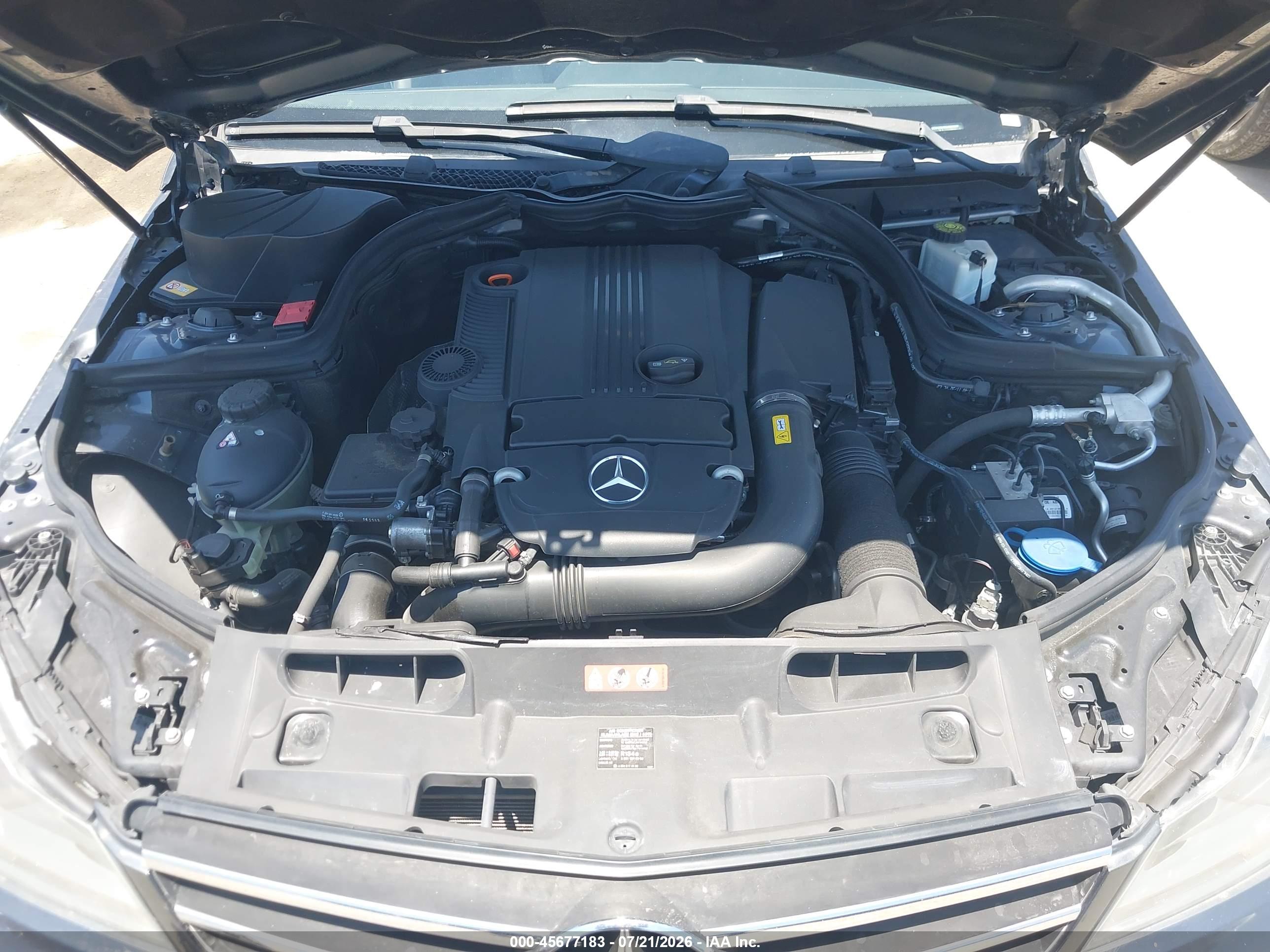 2013 MERCEDES-BENZ C 250 SPORT