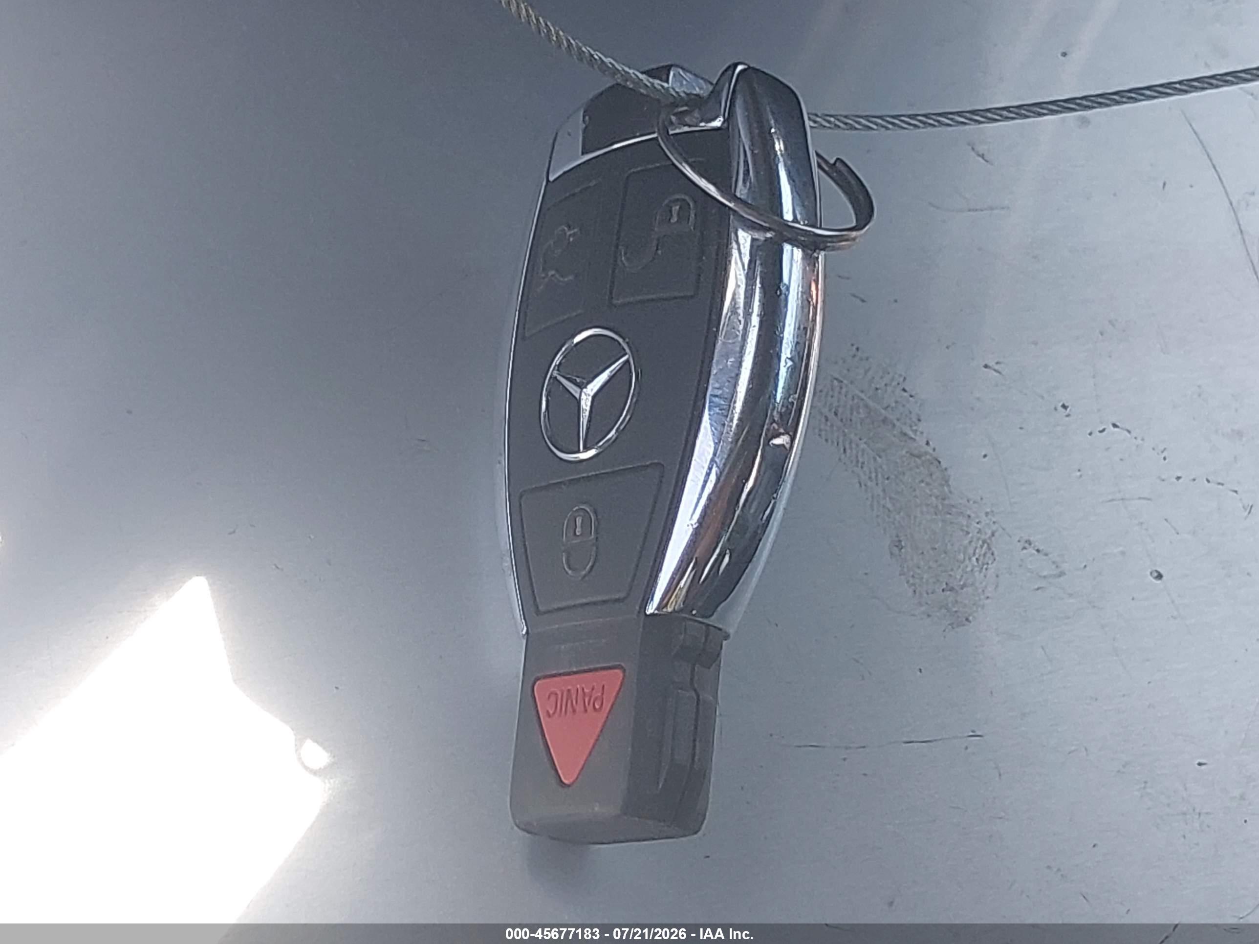 2013 MERCEDES-BENZ C 250 SPORT