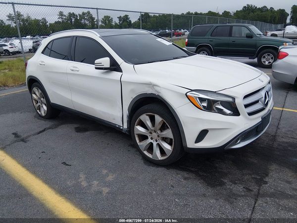 2015 MERCEDES-BENZ GLA 250 4MATIC