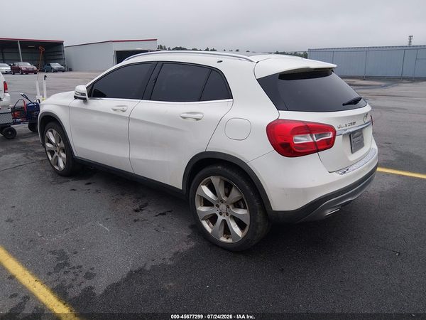 2015 MERCEDES-BENZ GLA 250 4MATIC
