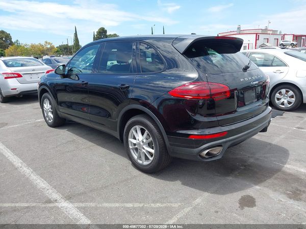 2017 PORSCHE CAYENNE