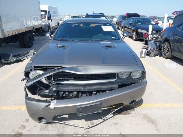 2012 DODGE CHALLENGER SXT