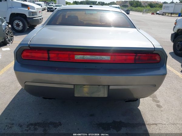 2012 DODGE CHALLENGER SXT
