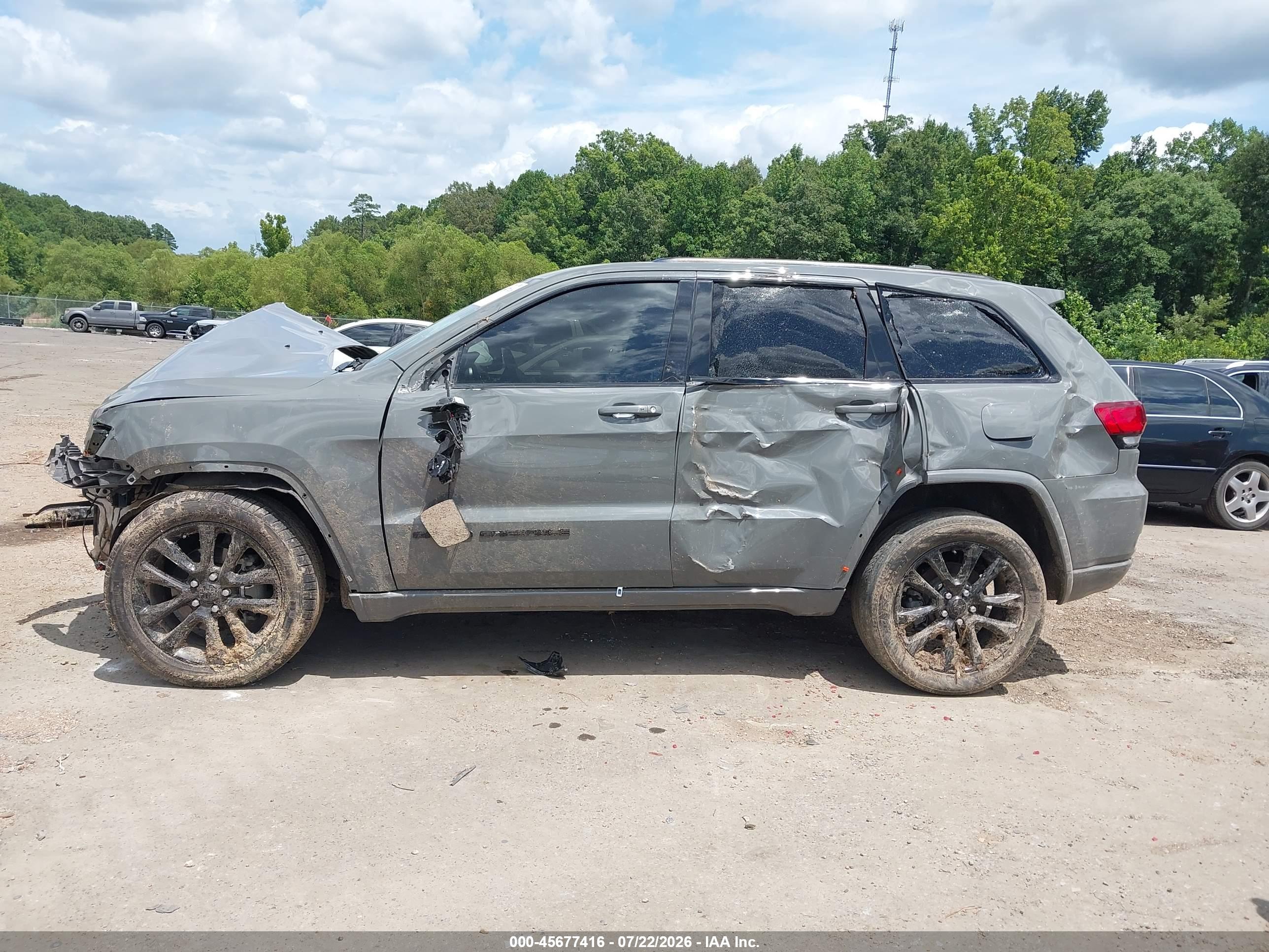 2020 JEEP GRAND CHEROKEE ALTITUDE 4X2