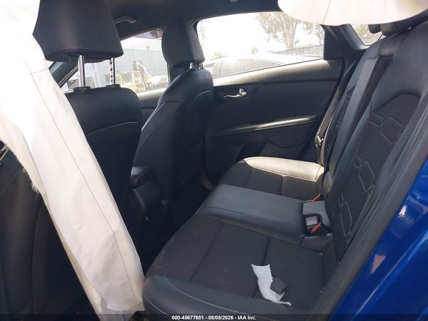 2024 KIA FORTE GT-LINE