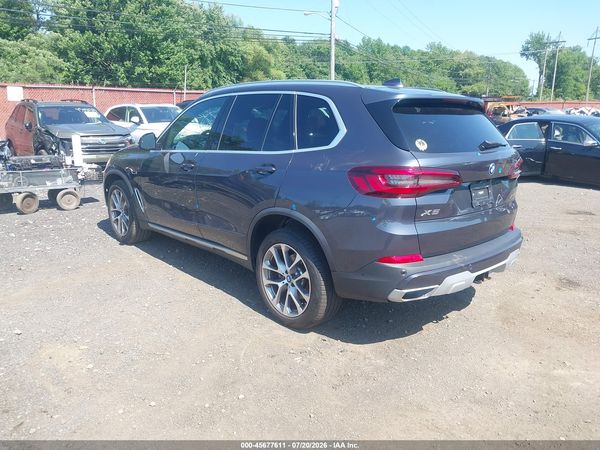 2022 BMW X5 PHEV XDRIVE45E