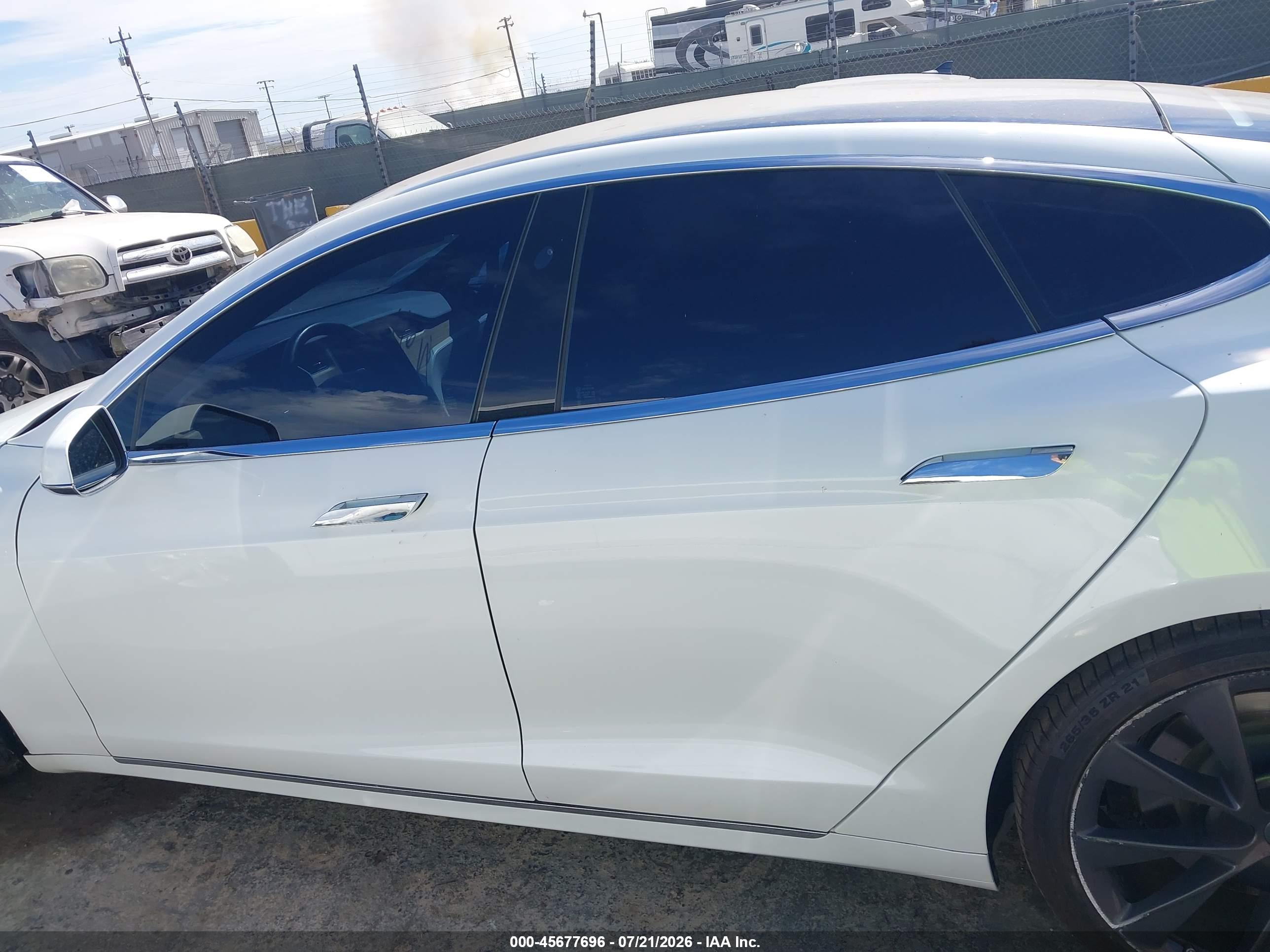 2021 TESLA MODEL S