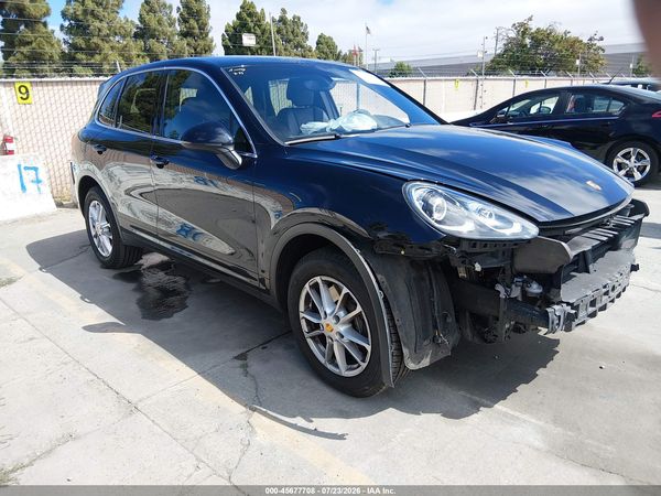 2016 PORSCHE CAYENNE