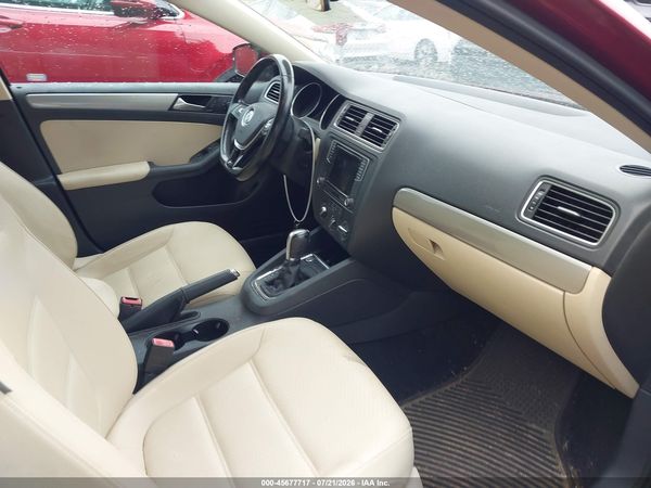 2017 VOLKSWAGEN JETTA 1.4T SE — I5