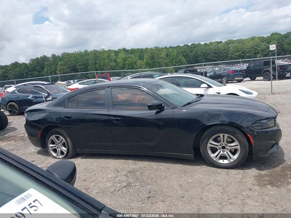 2017 DODGE CHARGER SE RWD