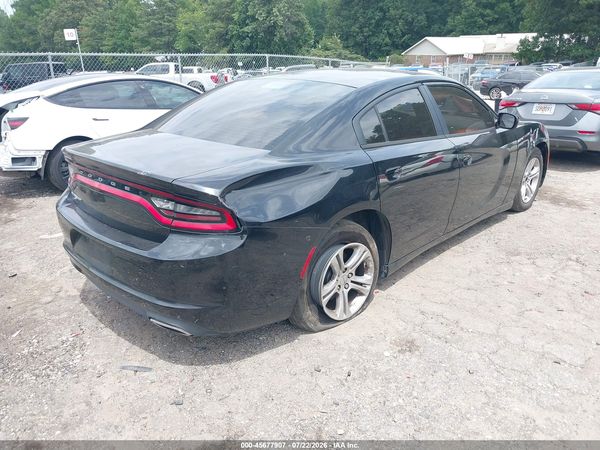 2017 DODGE CHARGER SE RWD