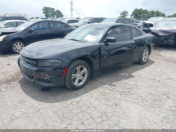 2017 DODGE CHARGER SE RWD