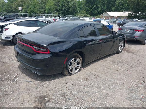 2017 DODGE CHARGER SE RWD