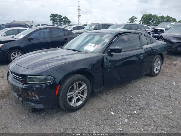 2017 DODGE CHARGER SE RWD