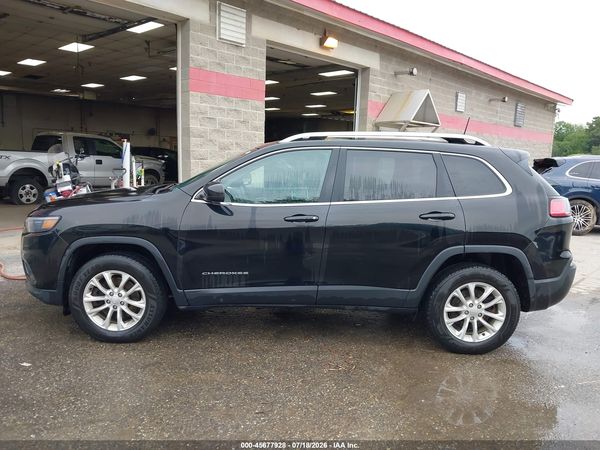 2019 JEEP CHEROKEE LATITUDE 4X4