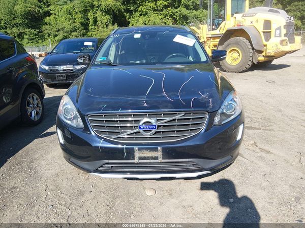 2017 VOLVO XC60 T5 INSCRIPTION
