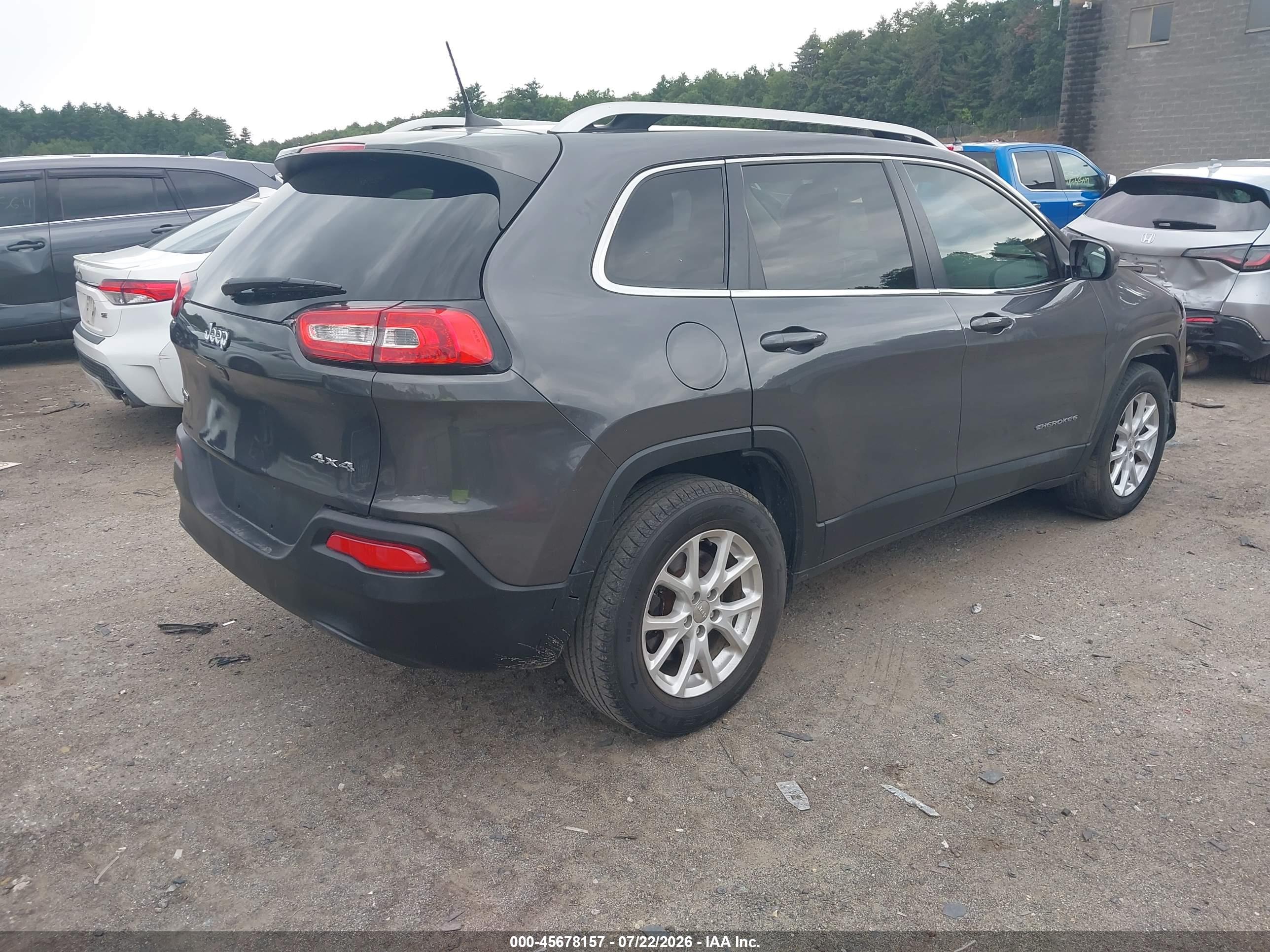 2016 JEEP CHEROKEE LATITUDE 4X4
