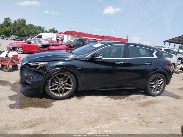 2017 INFINITI QX30 SPORT