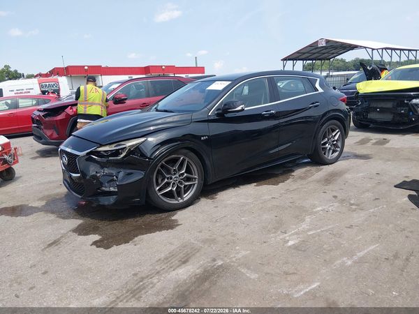 2017 INFINITI QX30 SPORT