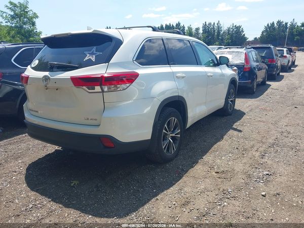 2017 TOYOTA HIGHLANDER LE PLUS