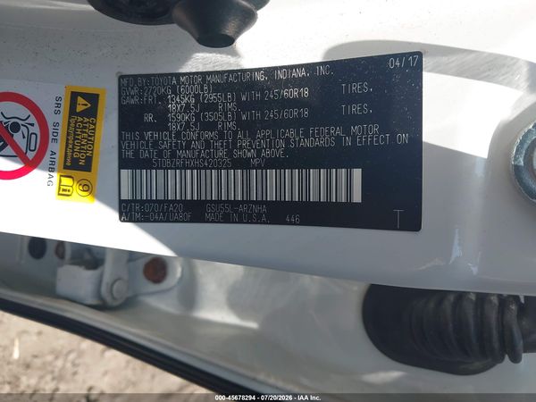 2017 TOYOTA HIGHLANDER LE PLUS